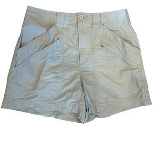 Woman's ROYAL ROBBINS Hiking Shorts Zip Pockets Lightweight Beige Size 6